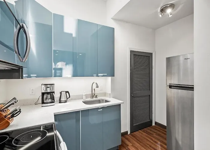 Cozy&modern 2bdr *