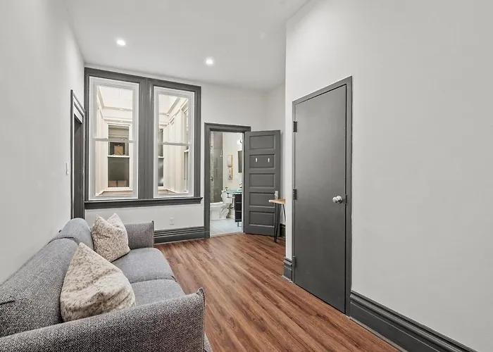 Cozy&modern 2bdr Apartment Pittsburgh
