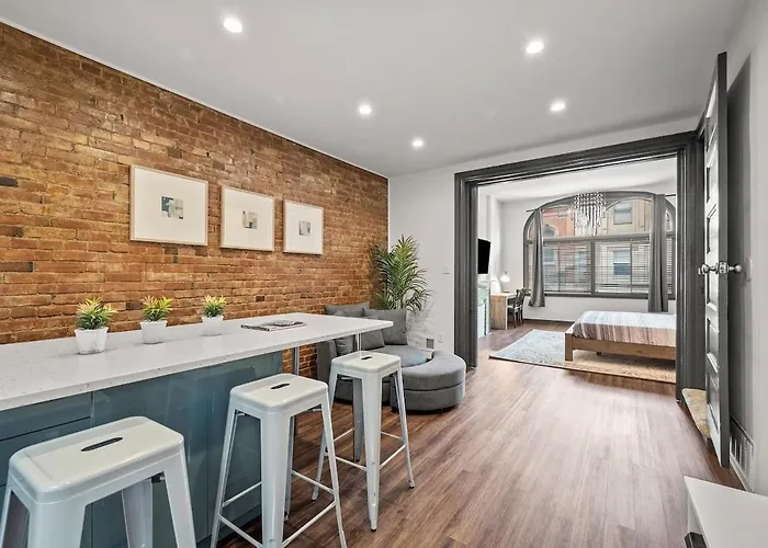 Cozy&modern 2bdr *